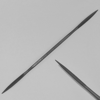OVAL, TEETH 2-SIDES RIFFLER FILE